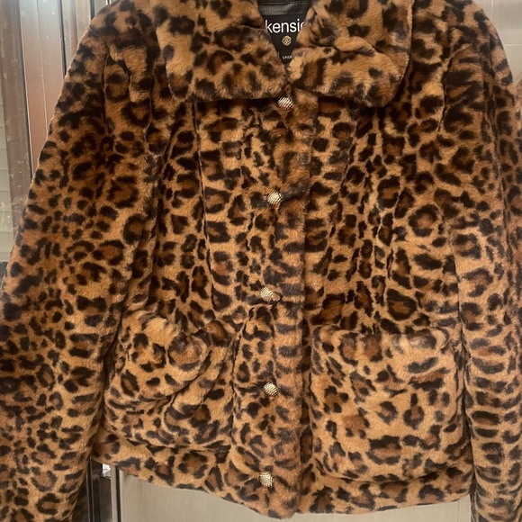 Kensie Animal Print Faux Fur Jacket - Picture 8 of 10